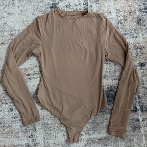 SKIMS Tan Long Sleeve Bodysuit size L
